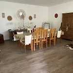 Les Du Chateau Du Cedre