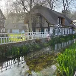 Les Du Chateau Du Cedre Manneville-ès-Plains