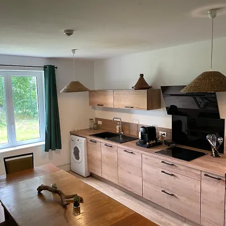 Holiday home Les Du Chateau Du Cedre Manneville-es-Plains